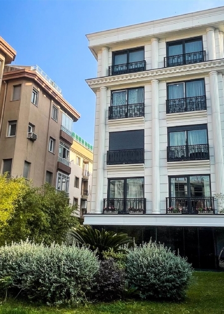 Yeşilköy Uçan Sokak İnanca Apartmanı